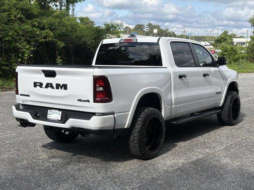 Bright White Clearcoat 2026 RAM 1500 Laramie