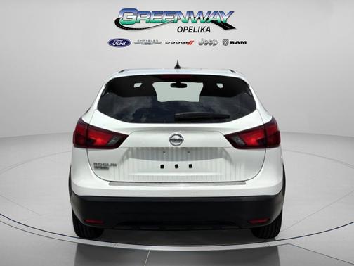 Glacier White 2019 Nissan Rogue Sport S