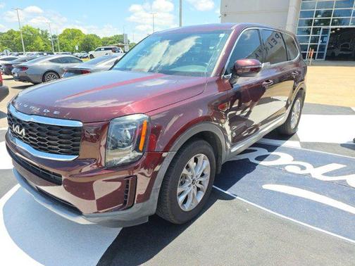 Sangria 2022 Kia Telluride LX