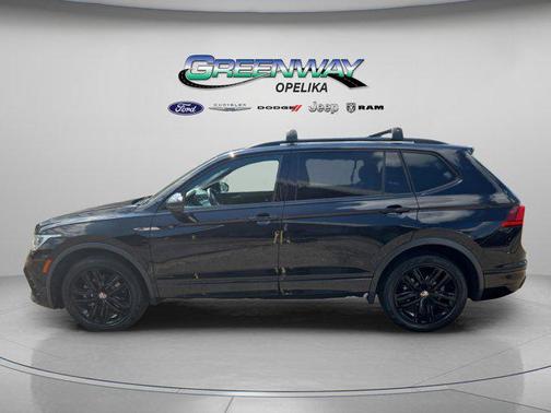 2022 Volkswagen Tiguan 2.0T SE R-Line Black
