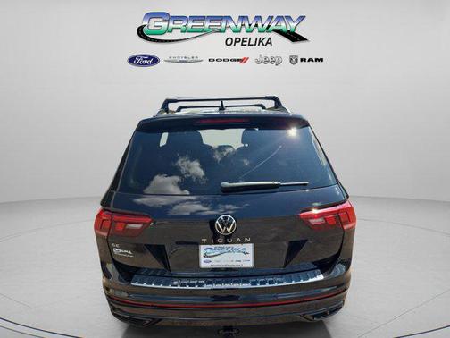 2022 Volkswagen Tiguan 2.0T SE R-Line Black