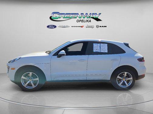 2018 Porsche Macan AWD