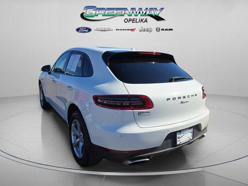 2018 Porsche Macan AWD