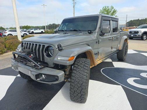 Sting-Gray Clearcoat 2023 Jeep Gladiator High Altitude 4x4