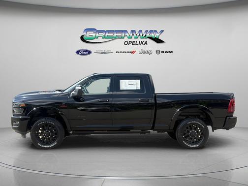 Diamond Black Crystal Pearlcoat 2026 RAM 2500 Limited Crew Cab 4x4 6'4' Box