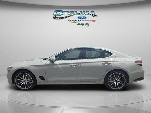 2024 Genesis G70 2.5T RWD
