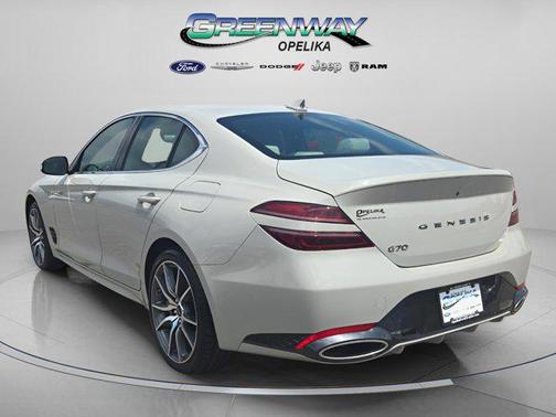 2024 Genesis G70 2.5T RWD