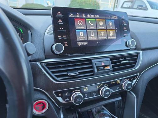 2022 Honda Accord Hybrid Touring