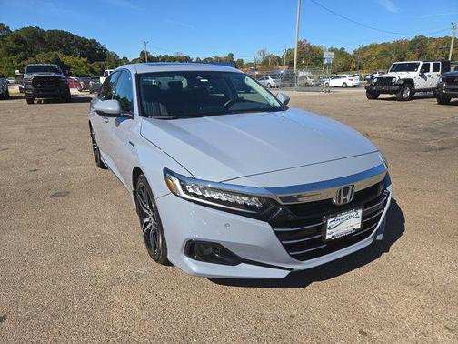 2022 Honda Accord Hybrid Touring