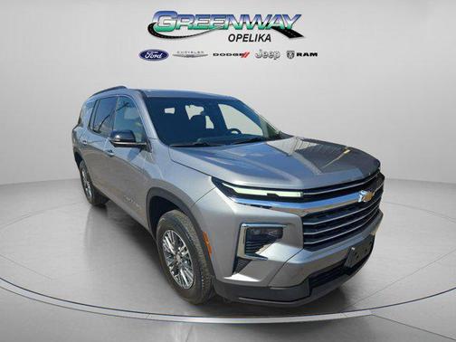 2024 Chevrolet Traverse LT