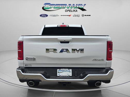 Ivory White Tri-Coat Pearlcoat 2026 RAM 1500 Longhorn