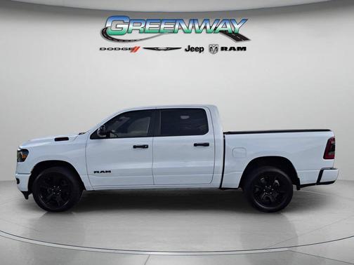 Bright White Clearcoat 2023 RAM 1500 Big Horn/Lone Star