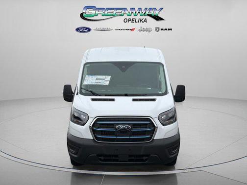 2025 Ford E-Transit T-350 Medium Roof