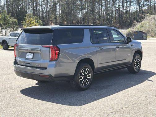 2021 GMC Yukon XL 4WD AT4