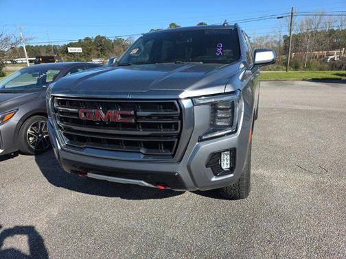 2021 GMC Yukon XL 4WD AT4