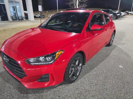 2020 Hyundai Veloster 2