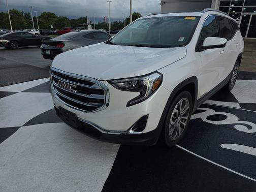 White Frost Tricoat 2020 GMC Terrain SLT