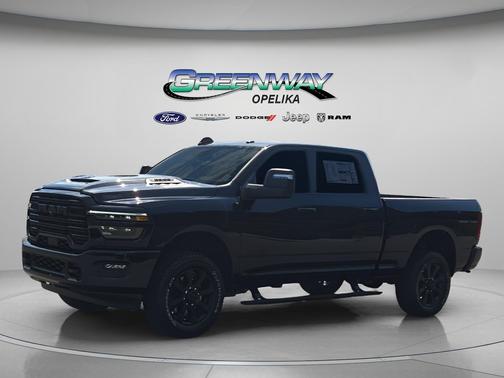 Diamond Black Crystal Pearlcoat 2026 RAM 2500 Laramie Crew Cab 4x4 6'4' Box