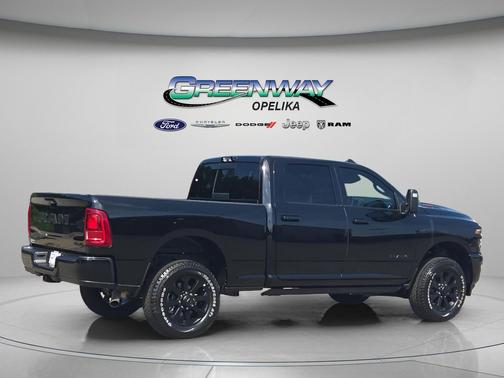 Diamond Black Crystal Pearlcoat 2026 RAM 2500 Laramie Crew Cab 4x4 6'4' Box