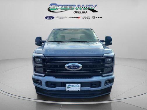 2026 Ford F-250 Platinum
