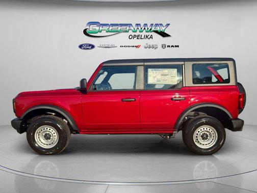 2025 Ford Bronco Base 4 Door 4x4