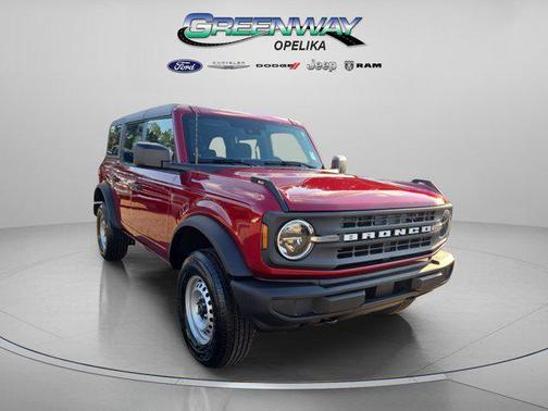2025 Ford Bronco Base 4 Door 4x4
