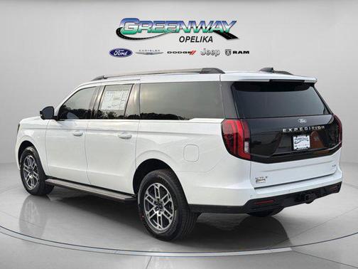 Star White Metallic Tri-Coat 2026 Ford Expedition Max Active 4x2