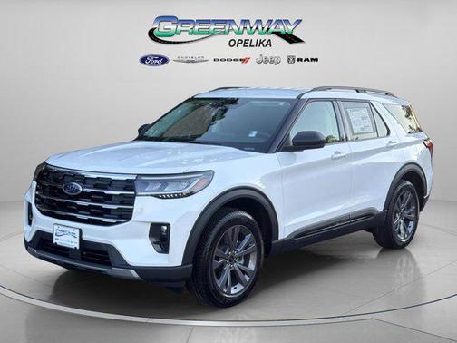 Star White Metallic Tri-Coat 2026 Ford Explorer Active w/200A Pkg