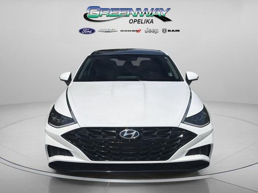 Quartz White 2022 Hyundai SONATA Limited