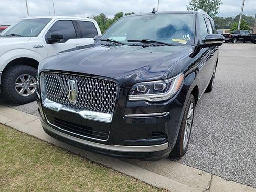 2023 Lincoln Navigator Reserve