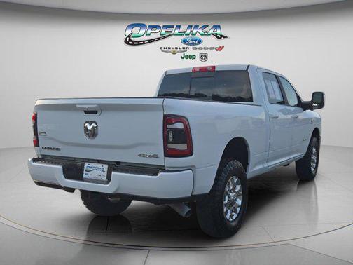 2023 RAM 2500 Laramie Crew Cab 4x4 6'4' Box