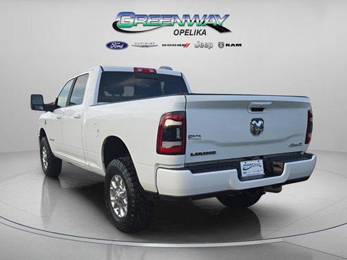 2023 RAM 2500 Laramie Crew Cab 4x4 6'4' Box