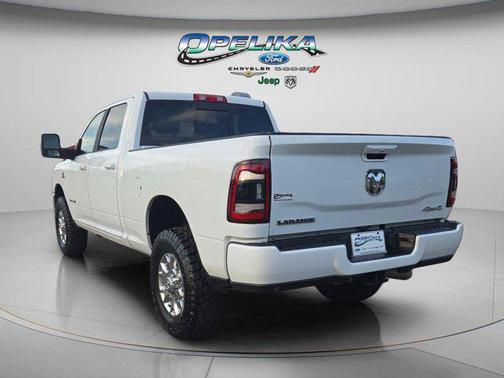 2023 RAM 2500 Laramie Crew Cab 4x4 6'4' Box