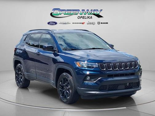 Fathom Blue Pearl Coat 2026 Jeep Compass Sport