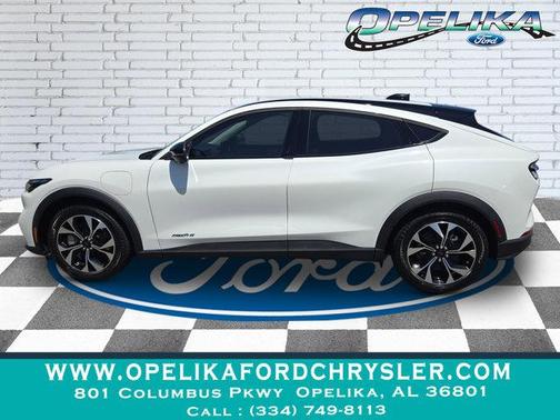 2025 Ford Mustang Mach-E Select