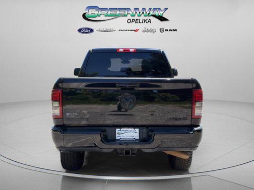 Diamond Black Crystal Pearlcoat 2021 RAM 2500 Big Horn Crew Cab 4x4 6'4' Box