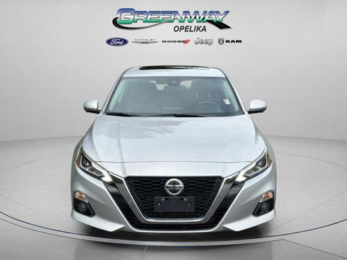 Brilliant Silver Metallic 2020 Nissan Altima Platinum VC-Turbo FWD