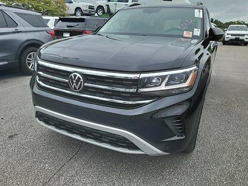 2022 Volkswagen Atlas 3.6L SE w/Technology