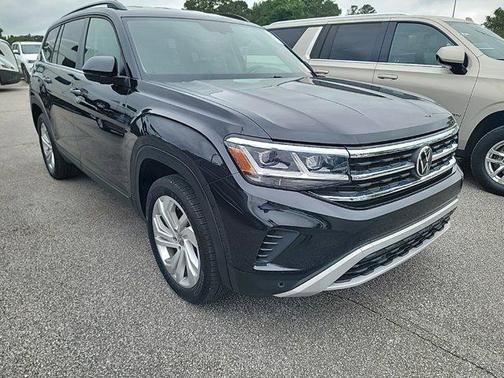 2022 Volkswagen Atlas 3.6L SE w/Technology