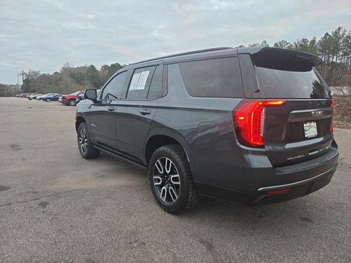 2021 GMC Yukon 4WD AT4