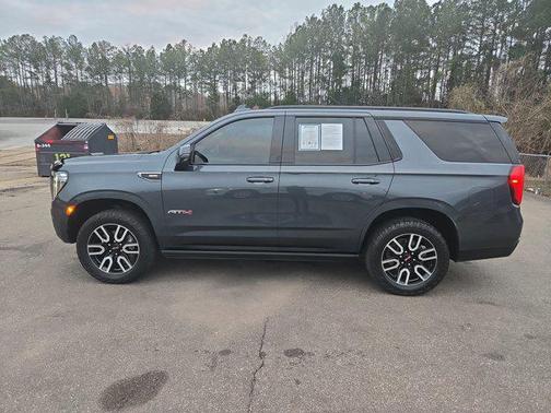 2021 GMC Yukon 4WD AT4