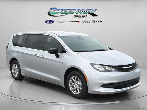 2026 Chrysler Voyager LX