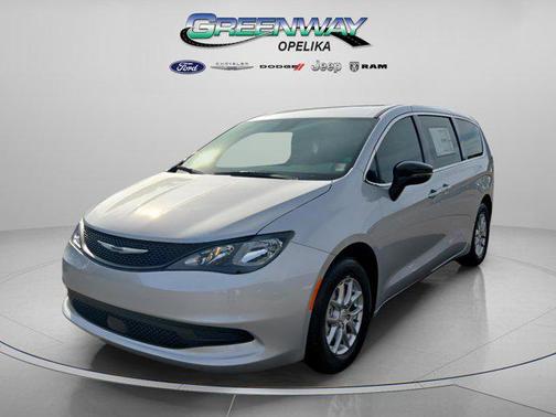 2026 Chrysler Voyager LX