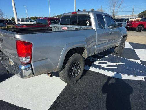 2017 Toyota Tacoma SR5