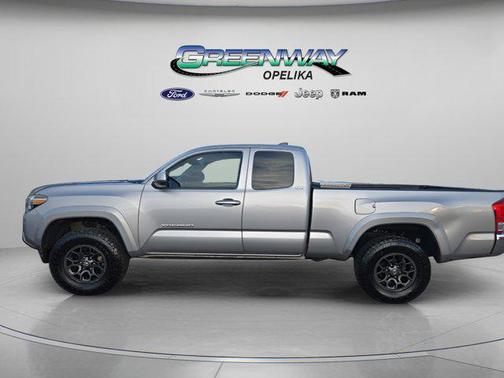 2017 Toyota Tacoma SR5