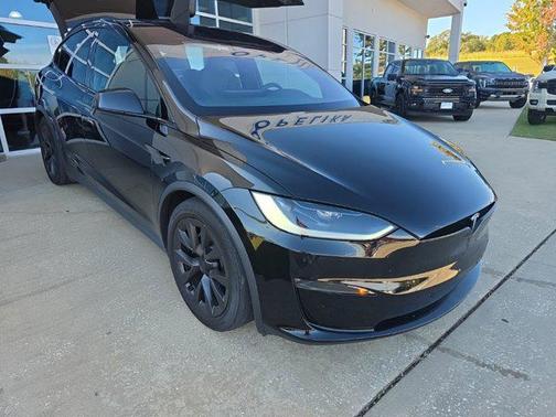2023 Tesla Model X Standard Range