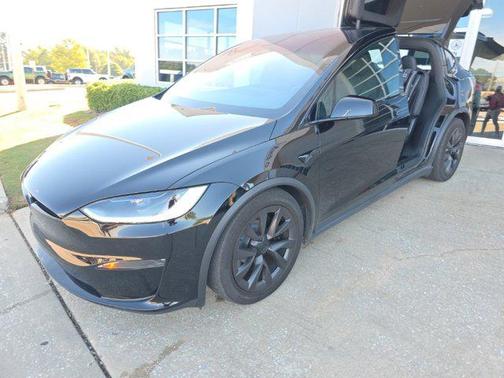 2023 Tesla Model X Standard Range