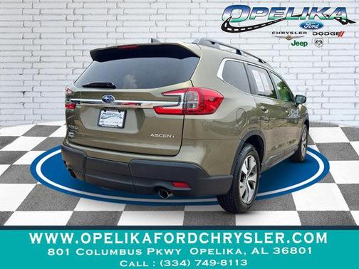 2023 Subaru Ascent Premium 8-Passenger