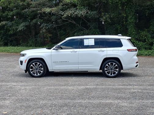 Bright White Clearcoat 2021 Jeep Grand Cherokee L Overland