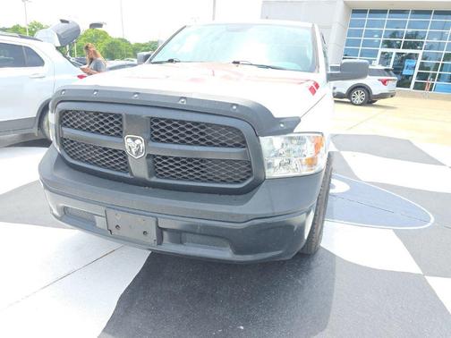 Bright White Clearcoat 2018 RAM 1500 Tradesman